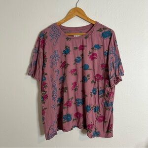 We The Free Dusty Rose Floral Tee size Medium
